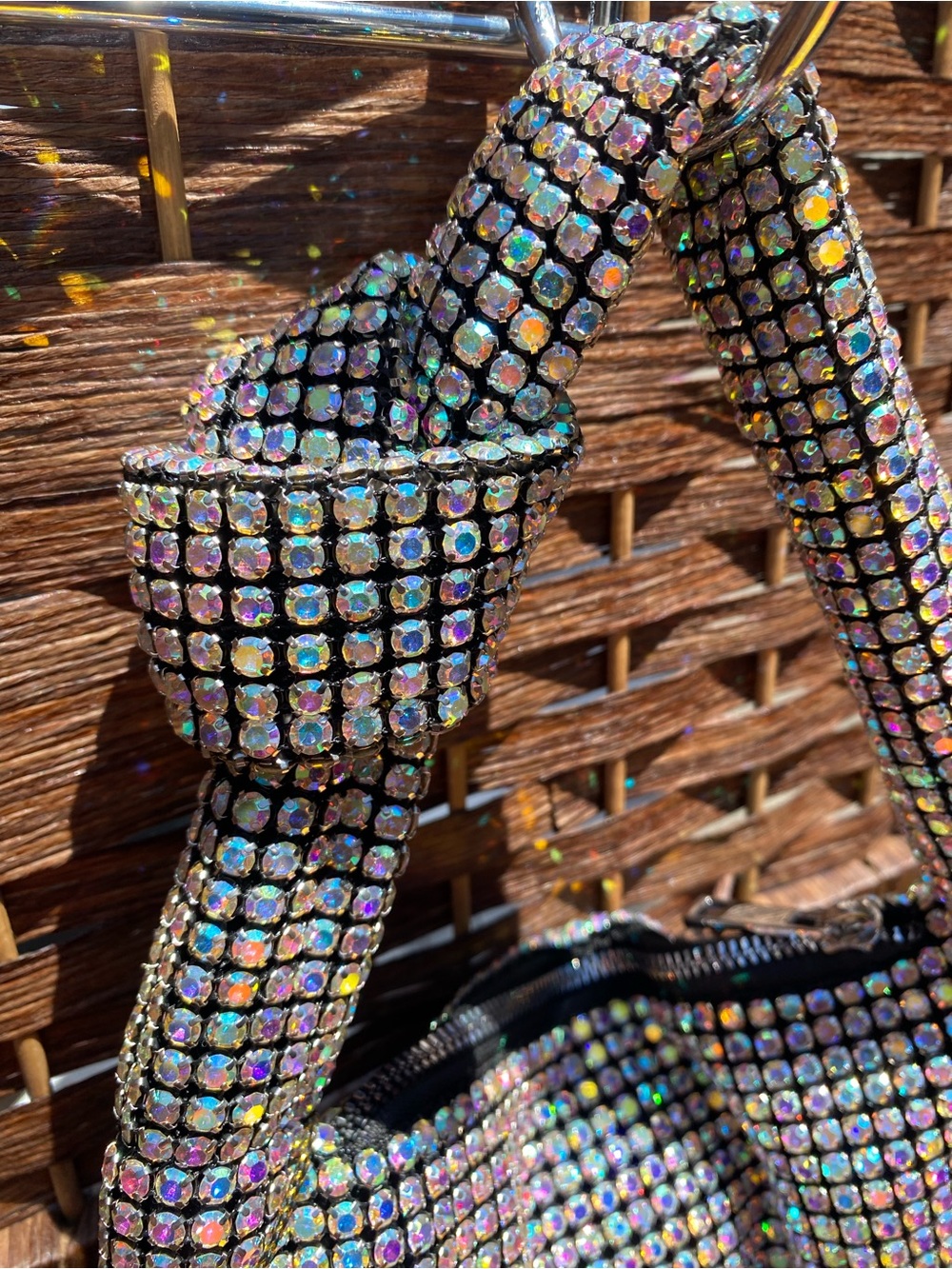 Extremely glamorous Iridescent purse. 💅🏽 - Picture 3 of 8